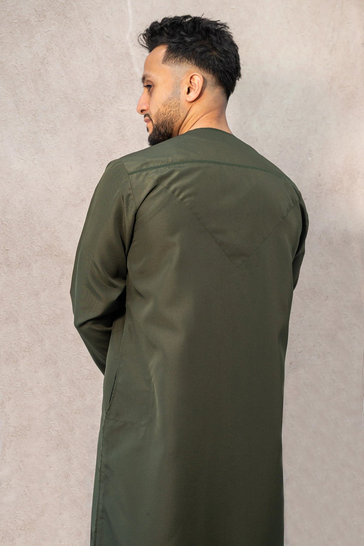 Back view of forest green / Olive Green Omani thobe / jubba
